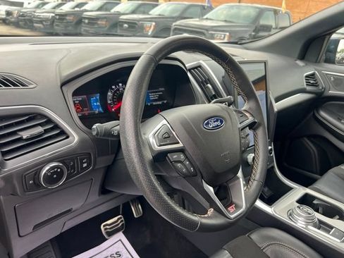 Certified 2023 Ford Edge ST w/ Equipment Group 401A AWD/4WD image 7