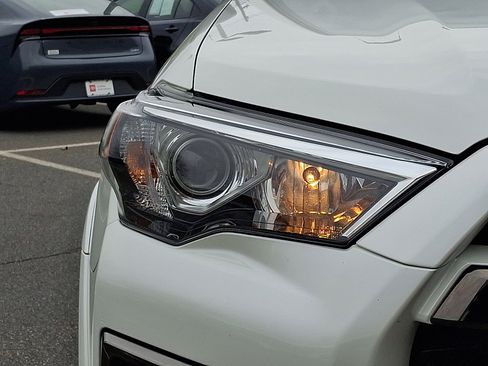 Certified 2020 Toyota 4Runner Nightshade image 9