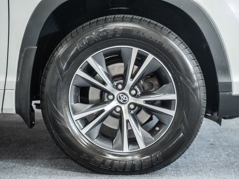 Used 2017 Toyota Highlander Plus w/ Protection Package #3 image 22