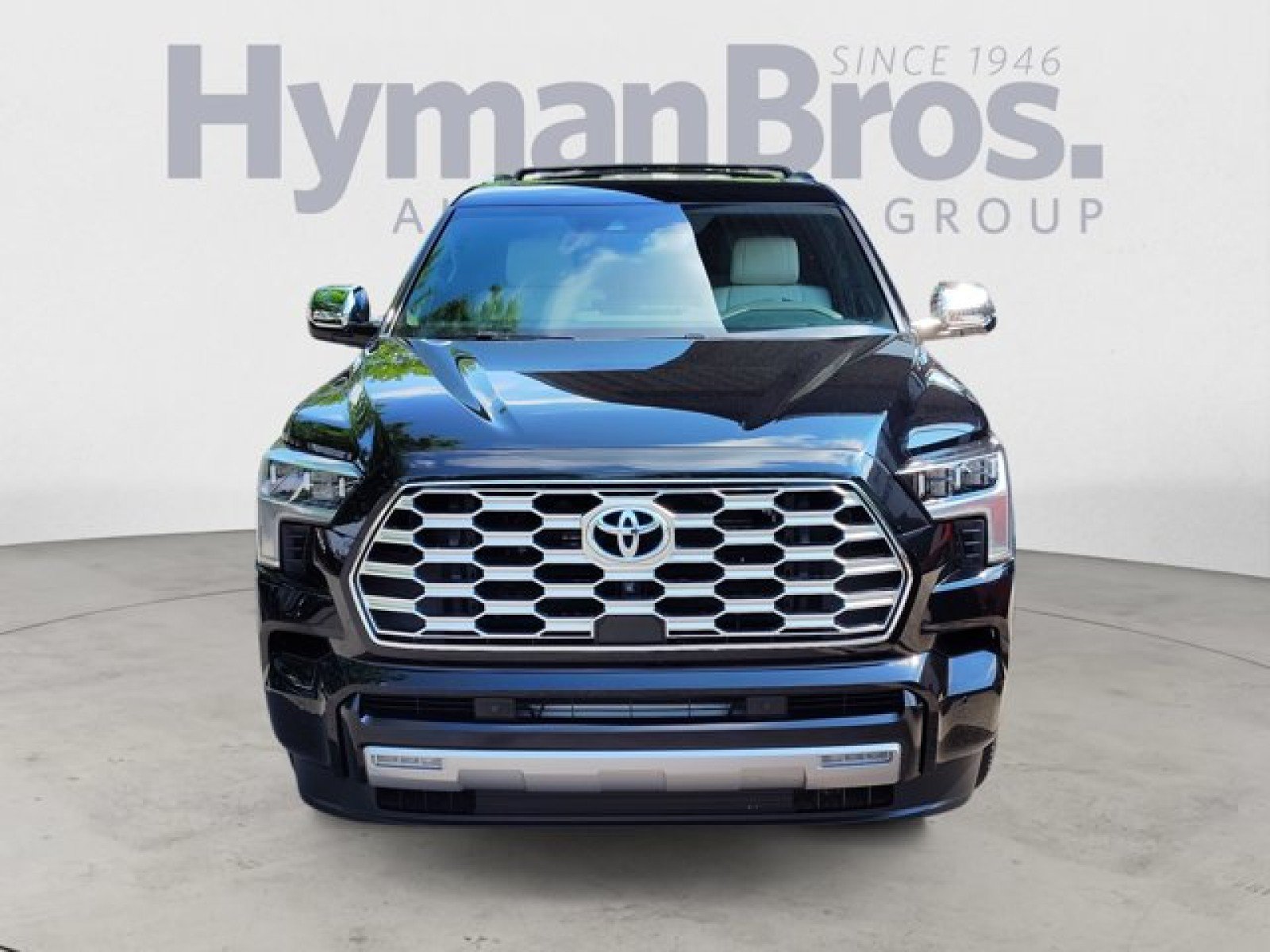 Used 2024 Toyota Sequoia Capstone AWD/4WD image 8