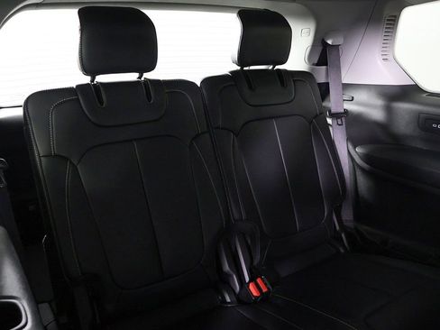 Used 2023 Jeep Grand Cherokee L Limited image 36