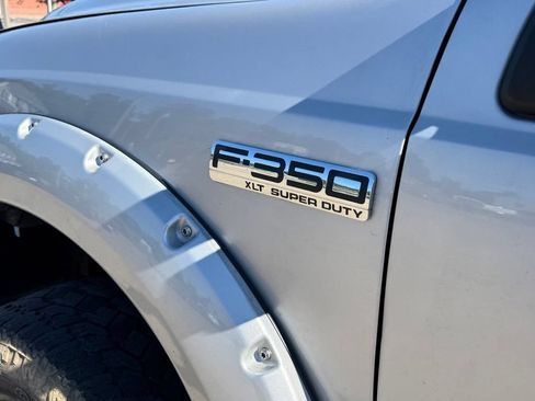 Used 2006 Ford F350 XLT AWD/4WD image 11