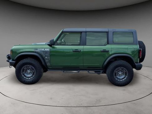 Certified 2024 Ford Bronco Everglades AWD/4WD image 2