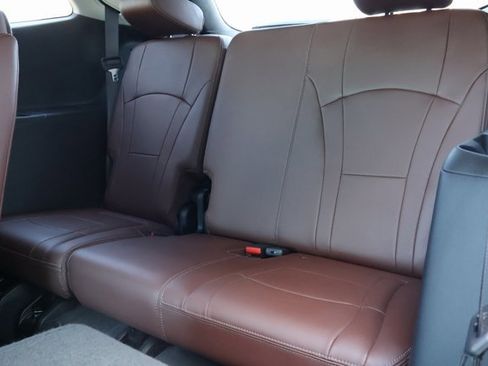 Used 2020 Buick Enclave Avenir w/ Avenir Technology Package image 12