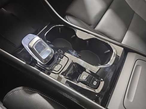 New 2026 Volvo XC40 B5 Plus w/ Climate Package image 12