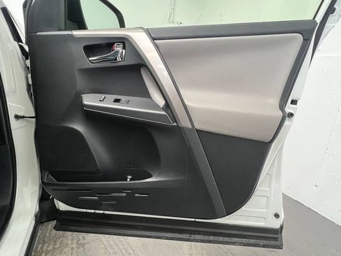 Used 2018 Toyota RAV4 XLE w/ Plus Extra Value Package image 11