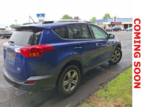 Used 2015 Toyota RAV4 XLE AWD/4WD image 5