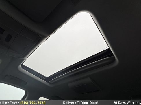 Used 2015 Chevrolet Tahoe LTZ image 31