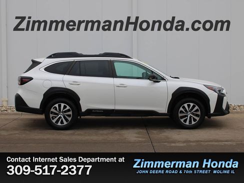 Used 2023 Subaru Outback Premium image 1