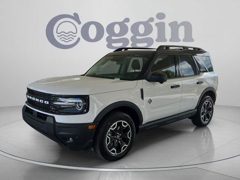 New 2026 Ford Bronco Sport Outer Banks w/ Outer Banks Tech Package+ AWD/4WD image 1