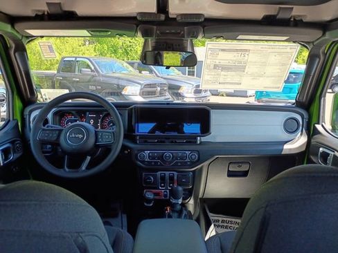 New 2026 Jeep Wrangler Sport AWD/4WD image 9