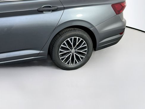 Used 2020 Volkswagen Jetta SE w/ SE Cold Weather Package image 30