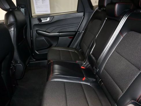 Certified 2025 Ford Escape ST-Line w/ Tech Pack #1 AWD/4WD image 23