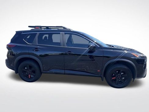 Certified 2025 Nissan Rogue SV w/ Rock Creek Premium Package AWD/4WD image 9