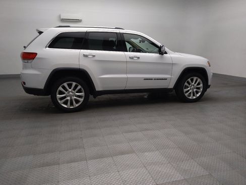 Used 2017 Jeep Grand Cherokee Limited RWD image 10