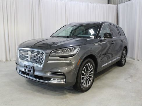 Used 2020 Lincoln Aviator Reserve w/ Equipment Group 201A AWD/4WD image 37