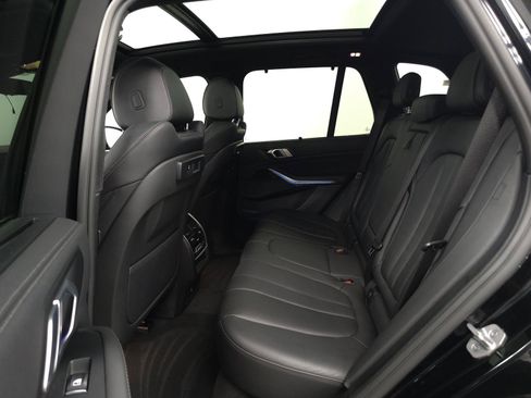 Used 2021 BMW X5 xDrive40i w/ Premium Package 3 AWD/4WD image 5