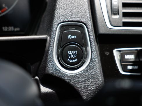 Used 2017 BMW 230i Coupe RWD image 33