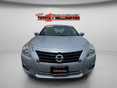 Used 2014 Nissan Altima 2.5 SV w/ Technology Package