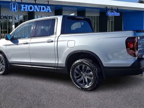 Certified 2025 Honda Ridgeline Sport image 6