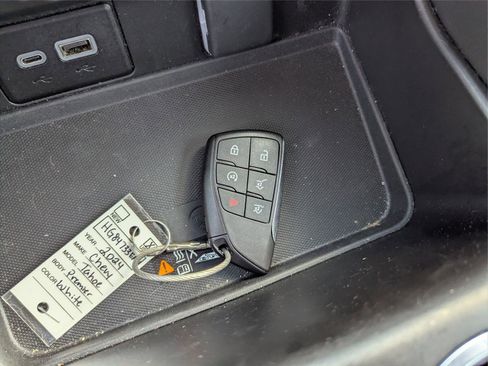 Used 2024 Chevrolet Tahoe Premier image 19