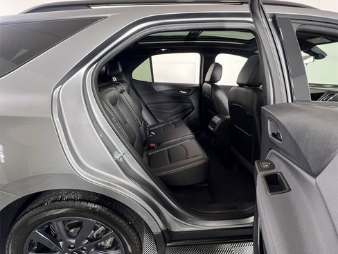 Used 2024 Chevrolet Equinox RS w/ RS Leather Package image 6