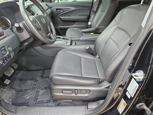 Used 2023 Honda Ridgeline RTL-E image 17
