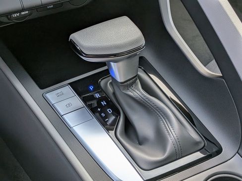 New 2026 Hyundai Elantra SE image 14