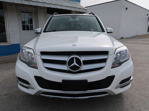 Used 2015 Mercedes-Benz GLK 250 BlueTEC 4MATIC image 9