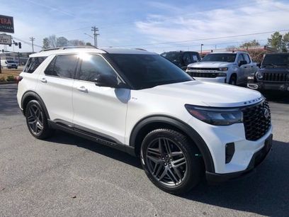 Used 2025 Ford Explorer ST-Line w/ Premium Package