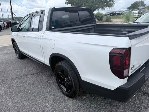 Used 2023 Honda Ridgeline Black Edition image 10