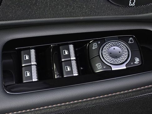 New 2026 Lincoln Nautilus Reserve AWD/4WD image 23