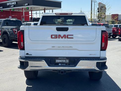 Used 2022 GMC Sierra 1500 SLT AWD/4WD image 8