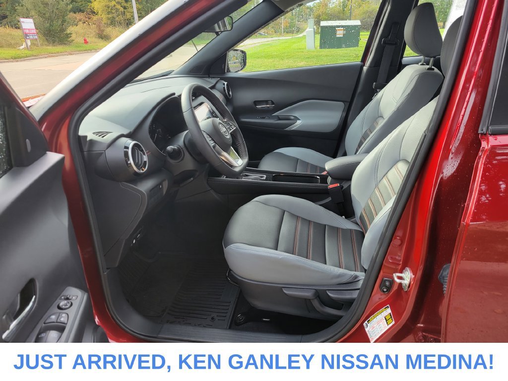 Certified 2024 Nissan Kicks SR w/ SR Premium Package FWD image 13