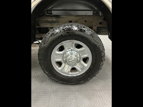 Used 2015 RAM 2500 SLT AWD/4WD image 36