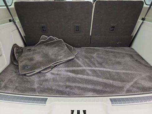 Used 2024 Lincoln Navigator L Black Label AWD/4WD image 8