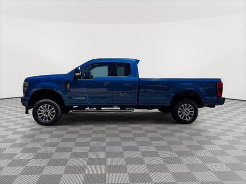 Used 2022 Ford F350 Lariat AWD/4WD image 4