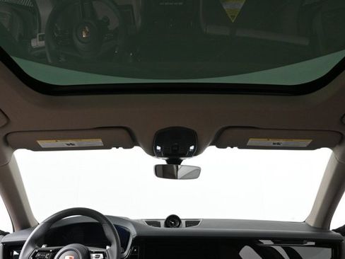 New 2026 Porsche Panamera 4 image 21