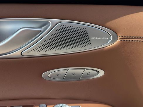 New 2026 Genesis GV70 2.5T Advanced image 27