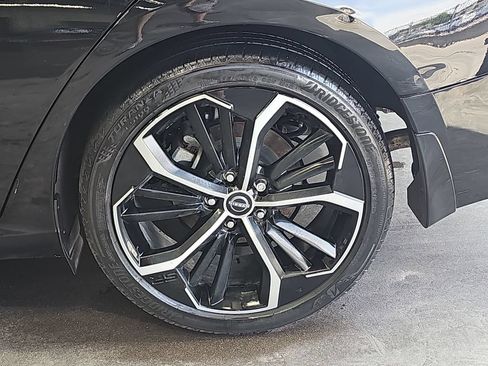 Used 2023 Nissan Altima 2.5 SR FWD image 33
