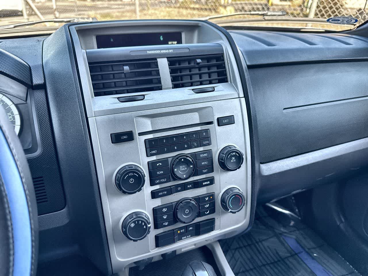 Used 2012 Ford Escape XLT AWD/4WD image 18