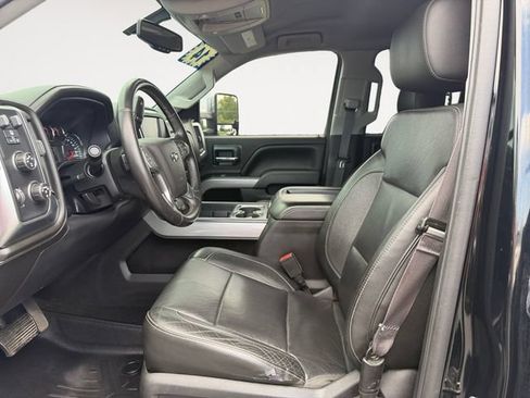 Used 2014 Chevrolet Silverado 1500 LTZ Z71 w/ LTZ Plus Package AWD/4WD image 9
