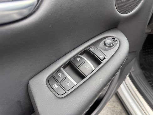 Used 2020 INFINITI QX50 Luxe image 11