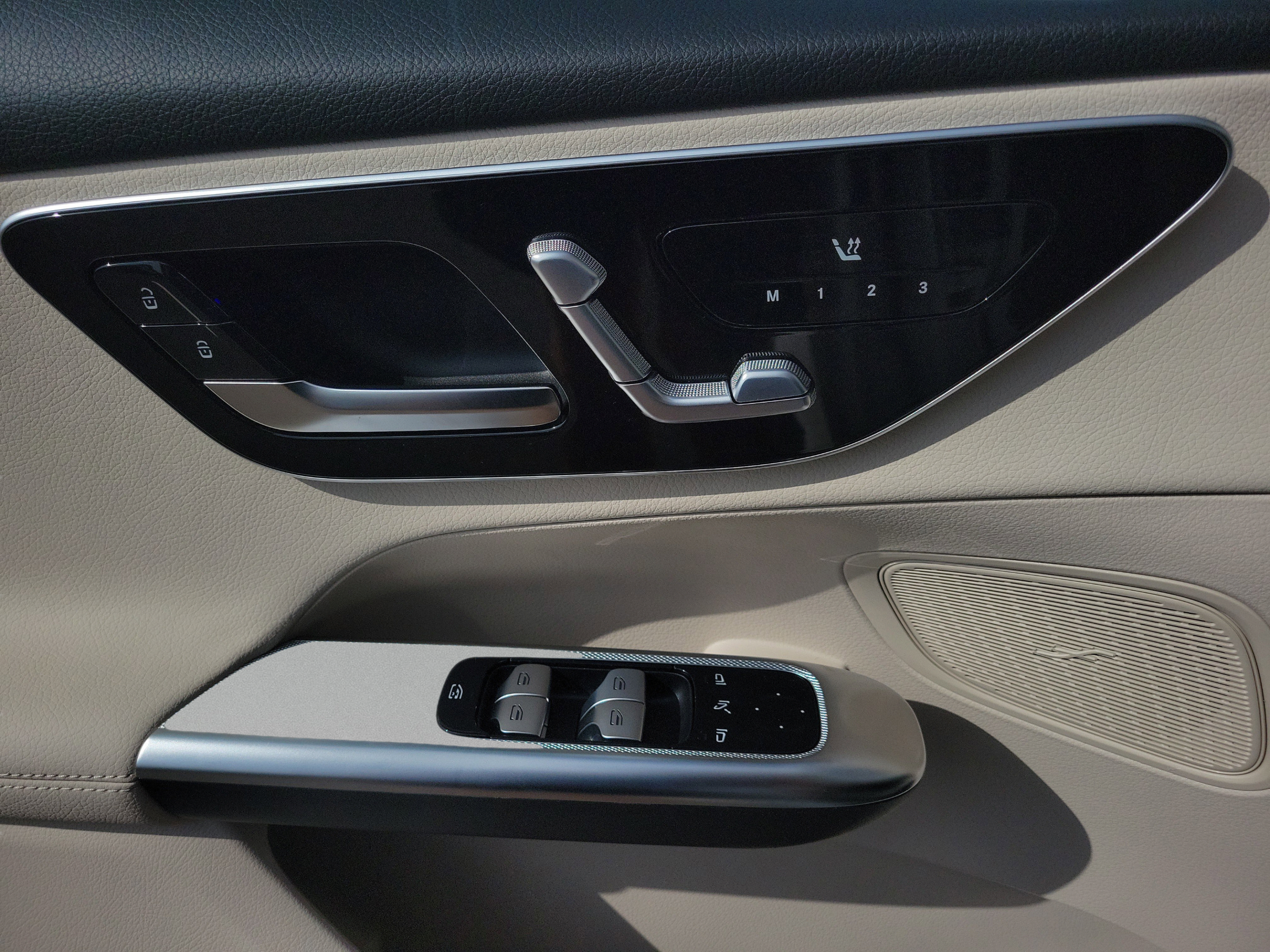 Certified 2026 Mercedes-Benz GLC 300 image 16