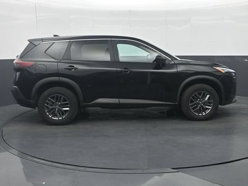 Used 2023 Nissan Rogue S FWD image 8