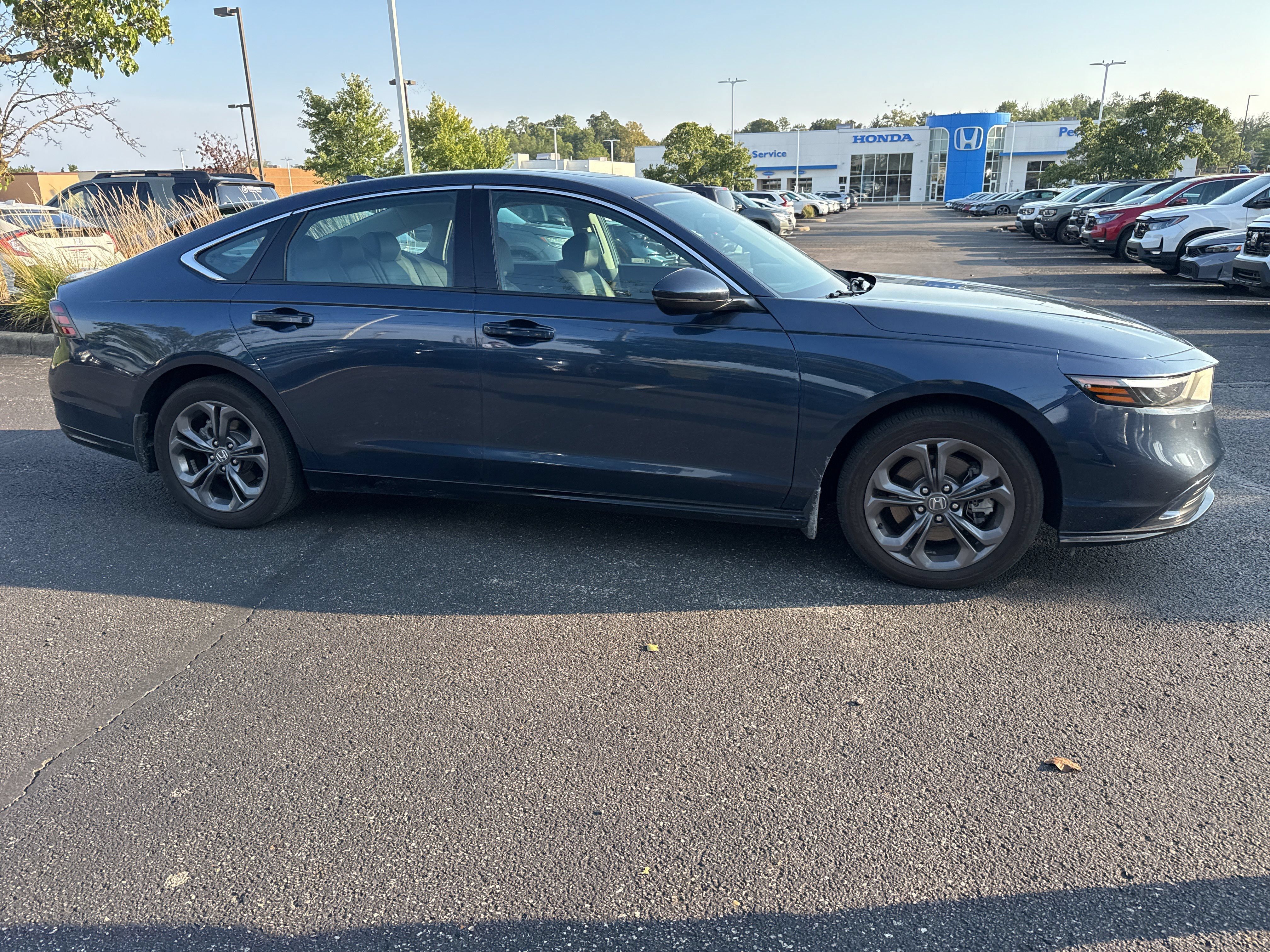 Used 2024 Honda Accord EX-L image 19