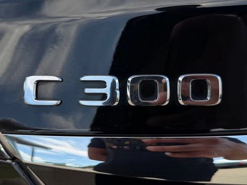 Used 2021 Mercedes-Benz C 300 4MATIC Sedan image 9