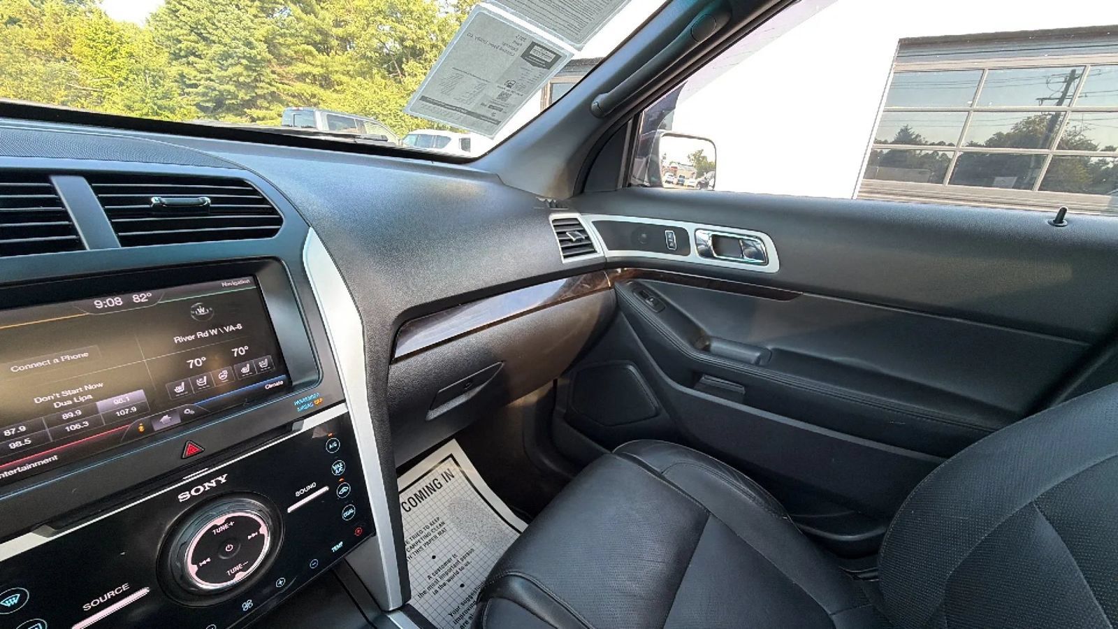 Used 2015 Ford Explorer Limited w/ Equipment Group 302A AWD/4WD image 36