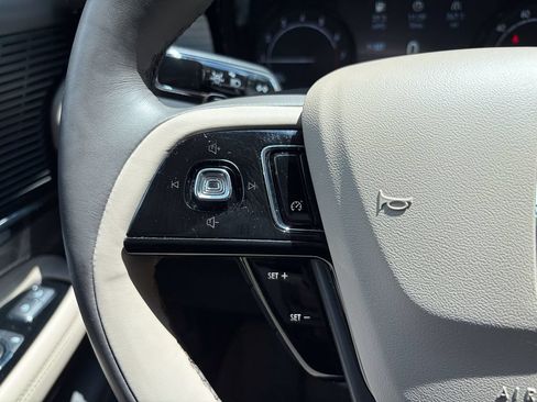 Certified 2020 Lincoln Corsair AWD w/ Equipment Group 101A image 41