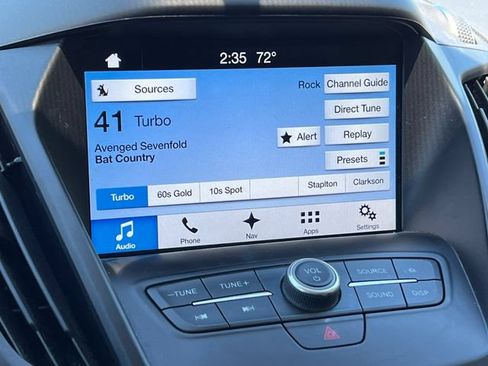 Used 2017 Ford Escape SE w/ SE Leather Comfort Package FWD image 8